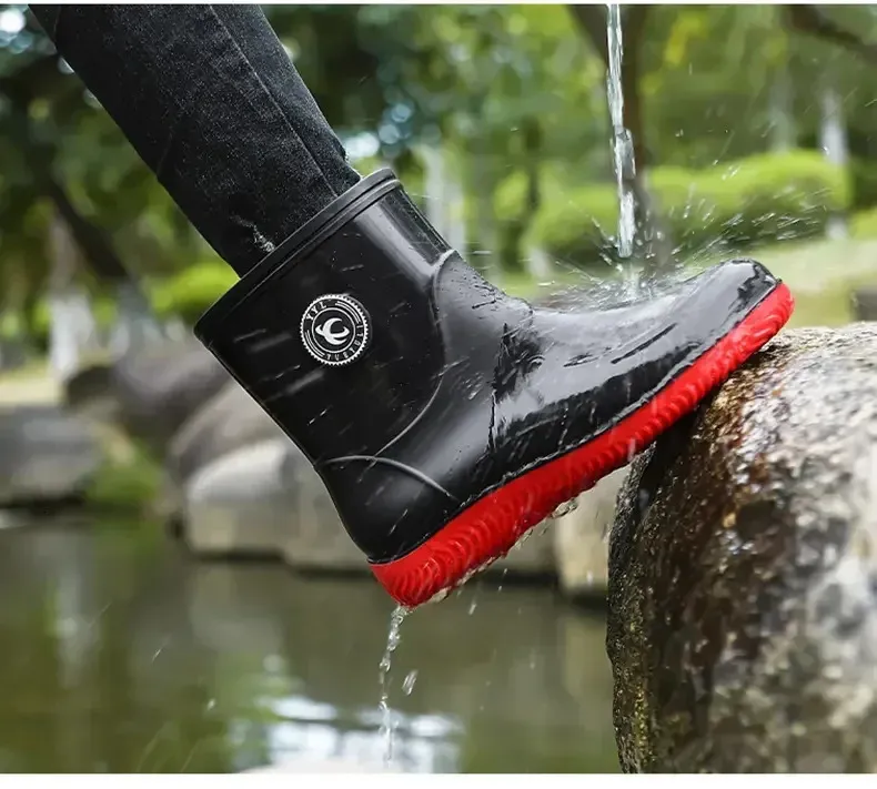 Botas de chuva de borracha impermeáveis para pesca e casual_voghion.com