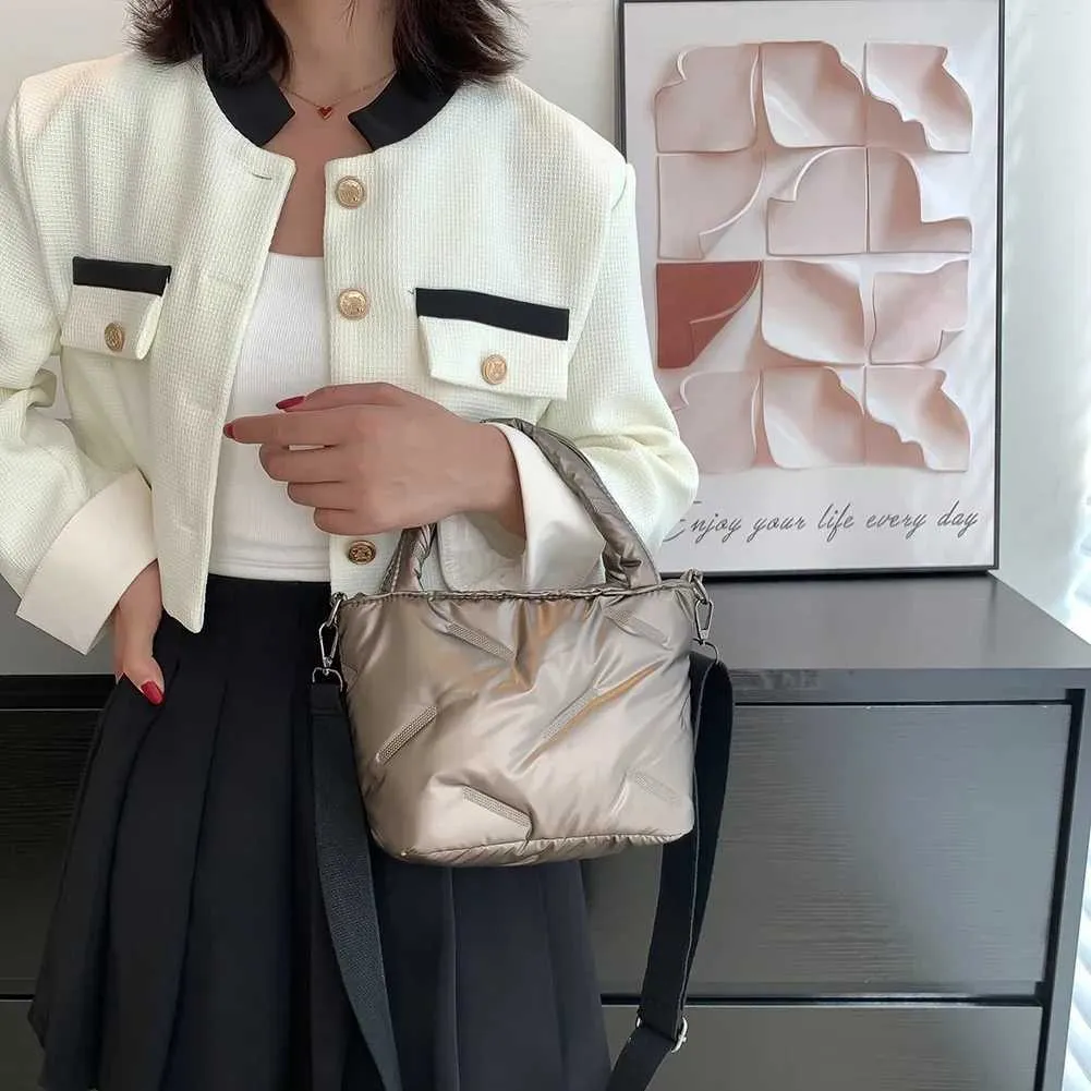 Gesteppte Damen Tote Tasche, Große Wattierte Umhängetasche Für Damen_voghion.com