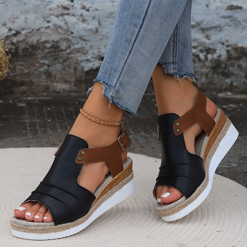 Große Slope Heel Fischmaul für Damen Sommer Neue Schnalle Tragen Strand Sandalen_voghion.com