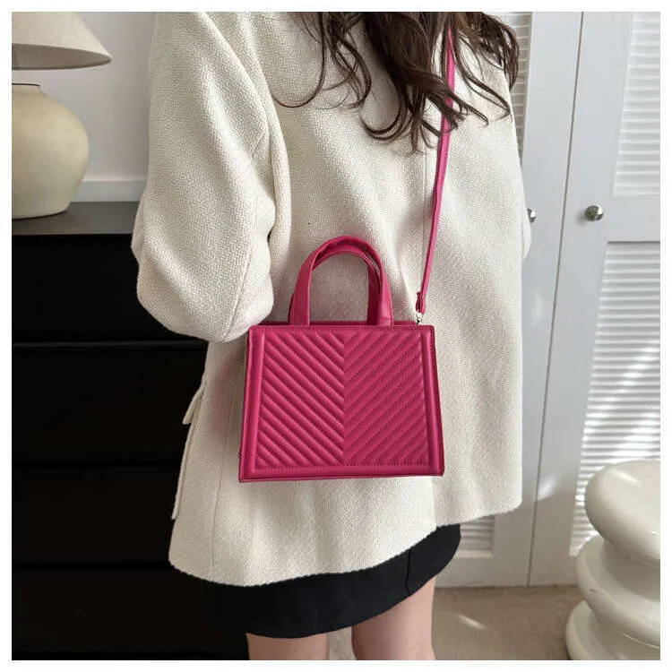Elegante dames schoudertas voor herfst modieuze handtas casual_voghion.com