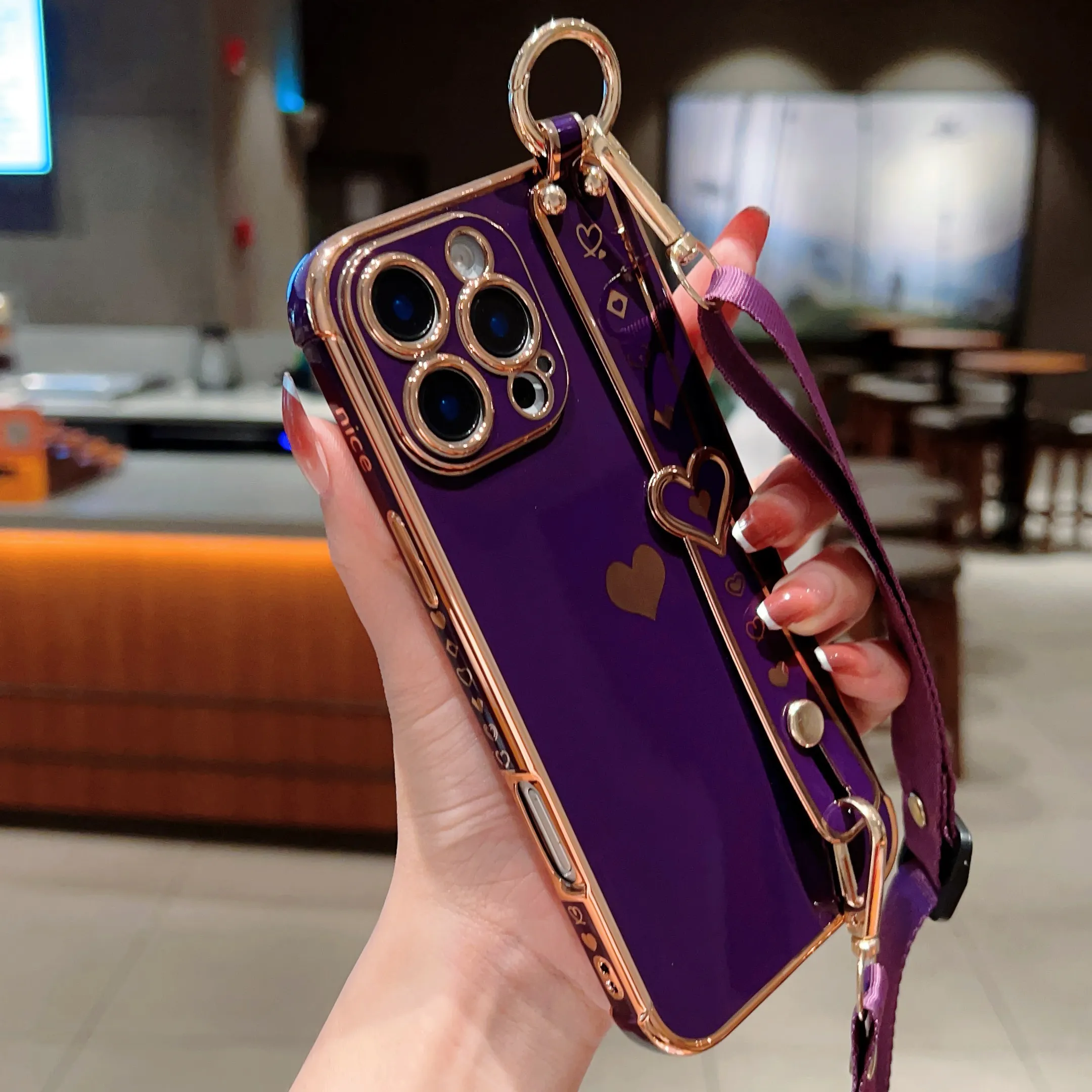 Elegant Heart-Shaped Phone Case: With Adjustable Strap For Security - Protective Mobile Accessory_voghion.com