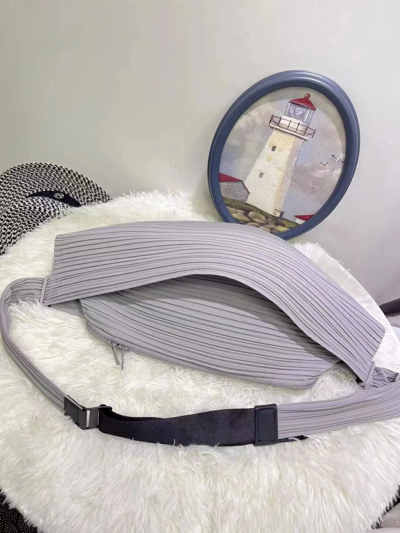 GVUW Modische, plissierte Messenger-Tasche für Damen, einfarbig, vielseitig, lässig, für den Außenbereich, Urlaubstasche, Simplicity 2024, 32C1131_voghion.com