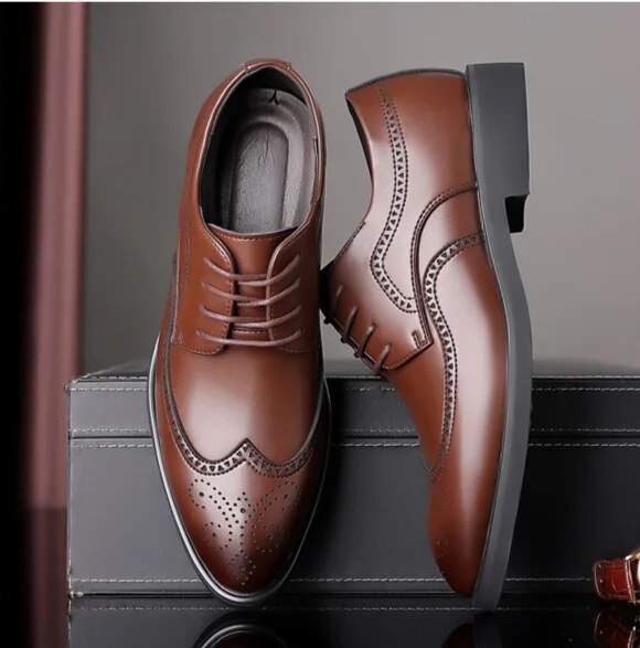 Neue Business-Kleidung Leder Mode British Block Große Herren Schnürschuhe Derby Schuhe 48_voghion.com