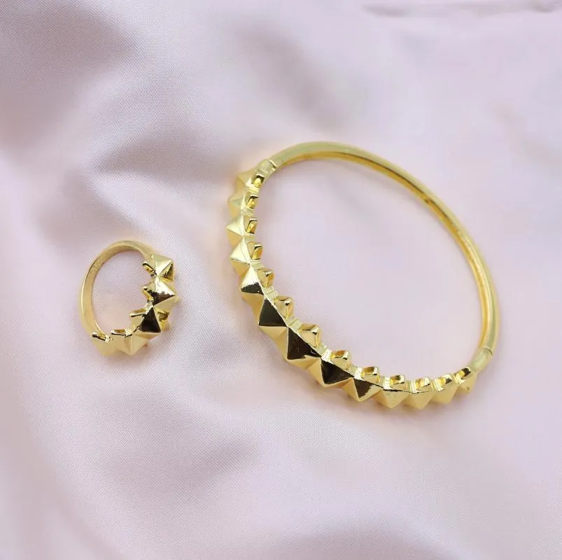 Necklace Earrings Set GUANXI Jewelry Women's Fashion Bangle And Ring Spikes Awl Gold Plated_voghion.com
