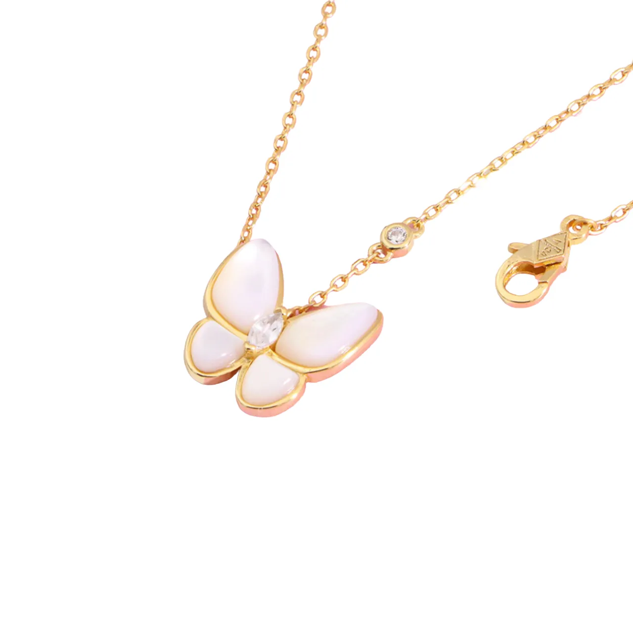 Designer Jewelry Butterfly Necklace S Sier Diamond Fashion Love Pendant Necklaces For Women Wedding Gift Party SVN2_voghion.com