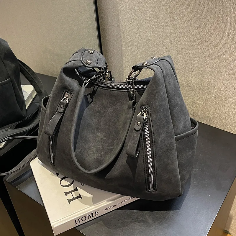 Borsa a tracolla singola da donna con tracolla obliqua di design Borse di grande capacità Hobo retrò in pelle PU opaca_voghion.com