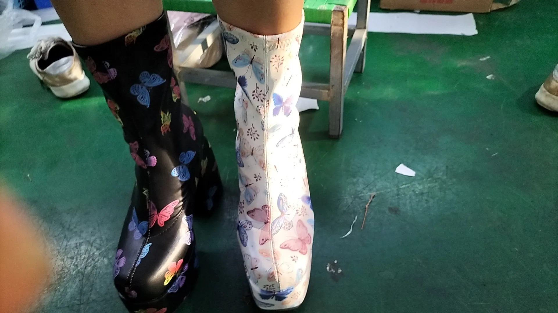 Bottines de créateur pour femme de marque, plateforme épaisse, bottes de cowboy bleues, chaussures solides en PU pour femmes, nouvelles chaussures sexy à talons hauts de 10 cm_voghion.com