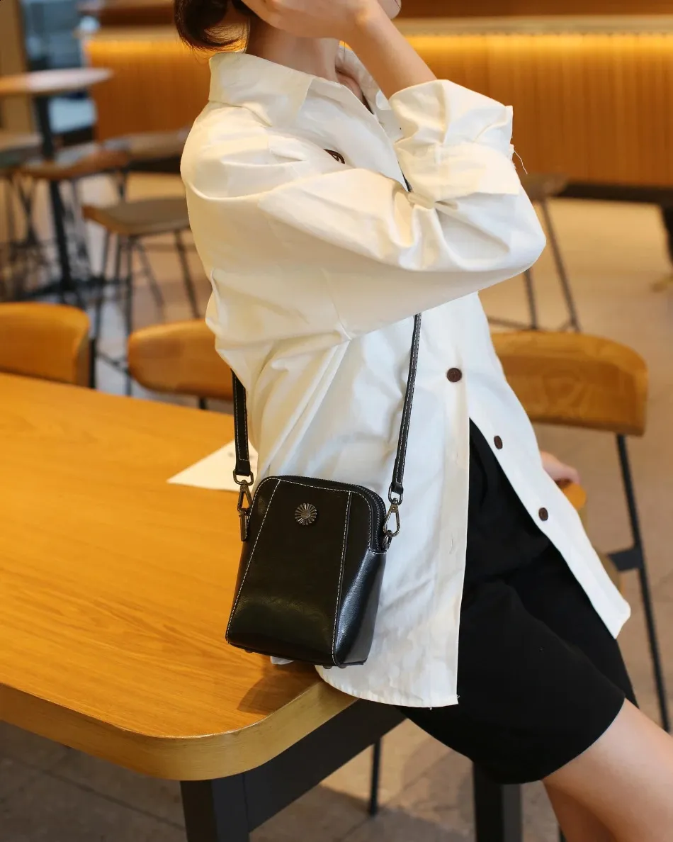 Damen Handtasche Aus Echtleder Für Smartphone Umhängetasche_voghion.com