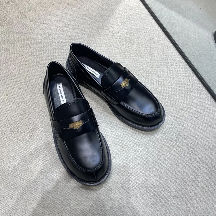 Black Womens Shoes Free Shipping Derby Flats British Style Casual Female Sneakers Ladies' Footwear Shallow Mouth Loafers_desvips.com