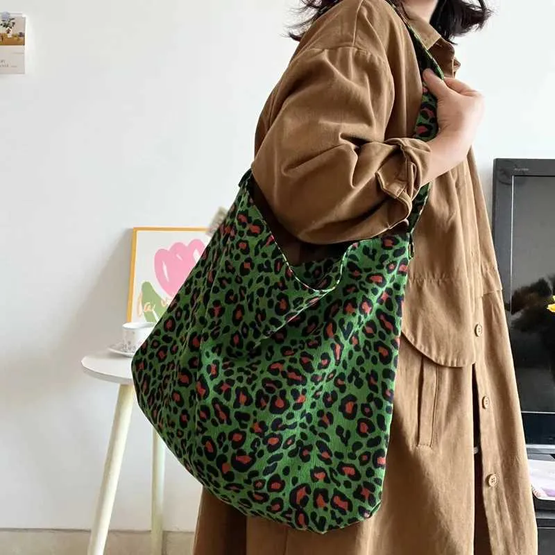 Sac à main en velours côtelé pour femme avec bandoulière en tissu imprimé panthère verte, grande capacité, sac de loisirs, de voyage, de shopping_voghion.com