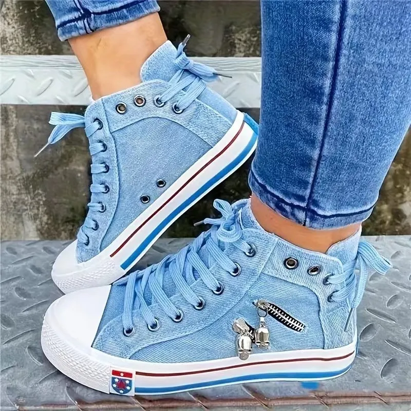 Nuevo Denim tacón plano punta redonda con cordones calavera decoración de Metal alta cómoda moda clásica plataforma Casual_voghion.com