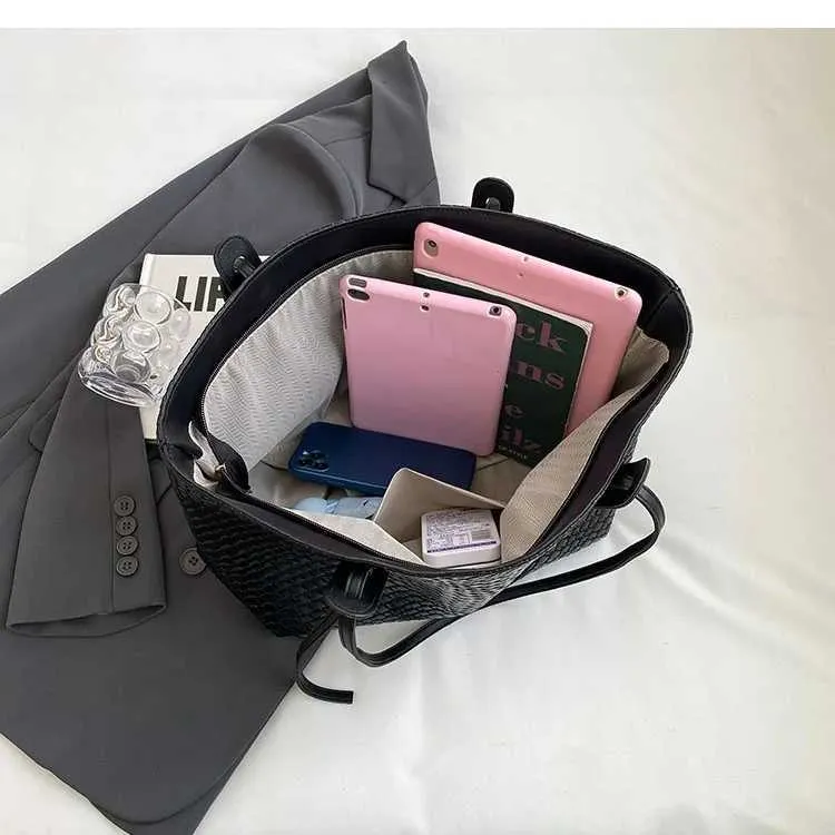 Borse a mano di grande capacità per le donne 2023 inverno PU pelle tendenza moda borsa a tracolla laterale vintage shopper shopping ufficio_voghion.com