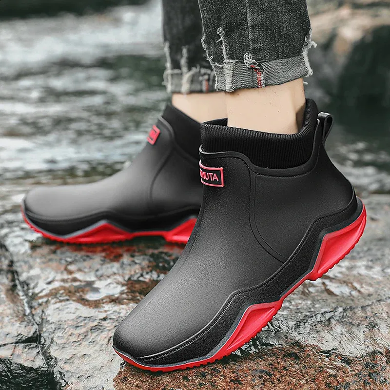 Scarpe da pioggia basse impermeabili antiolio invernali da uomo e da donna, foderate in peluche, in PU, antiscivolo, taglia EU 36-44 250122_voghion.com