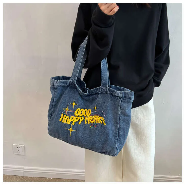 New Large Capacity Cowboy Shoulder Student's Canvas Schoolbag Women's Shopping Bag Street Dressing_voghion.com