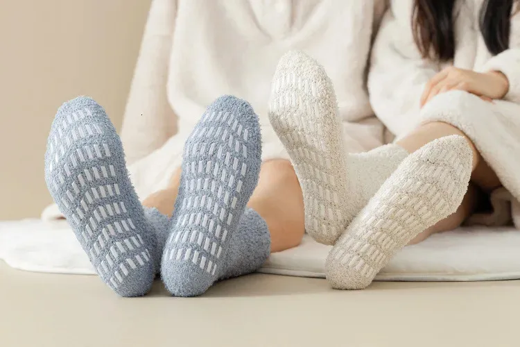 3 çift kış sıcak mercan erkek yapışkanlı kaymaz kadın uyku tulumu veet kalın ve orta kesim veya çorap 241126_voghion.com