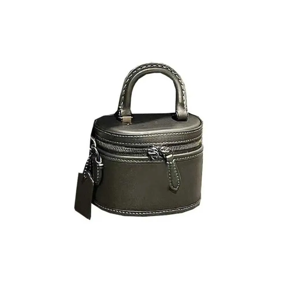 Borsa a tracolla in pelle PU nera con tracolla Mini rossetto Design alla moda Piccola borsa quadrata Vestiti abbinati Ba241212_voghion.com