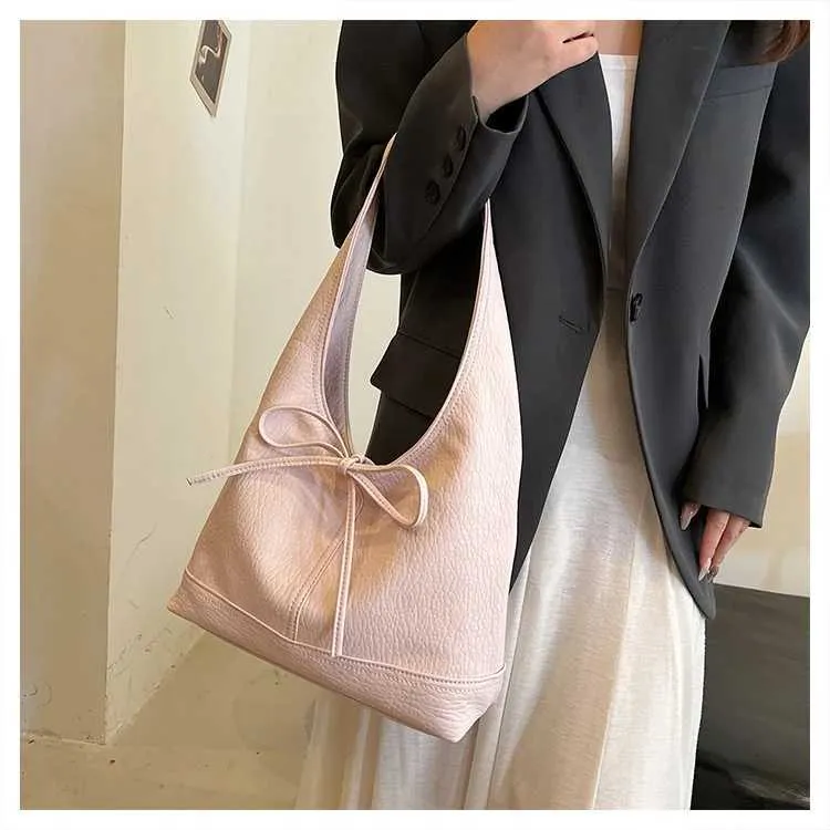 Sac à main en cuir PU solide et décontracté pour femme, sacoche à bandoulière polyvalente pour les déplacements quotidiens, grande capacité, sous les bras_voghion.com
