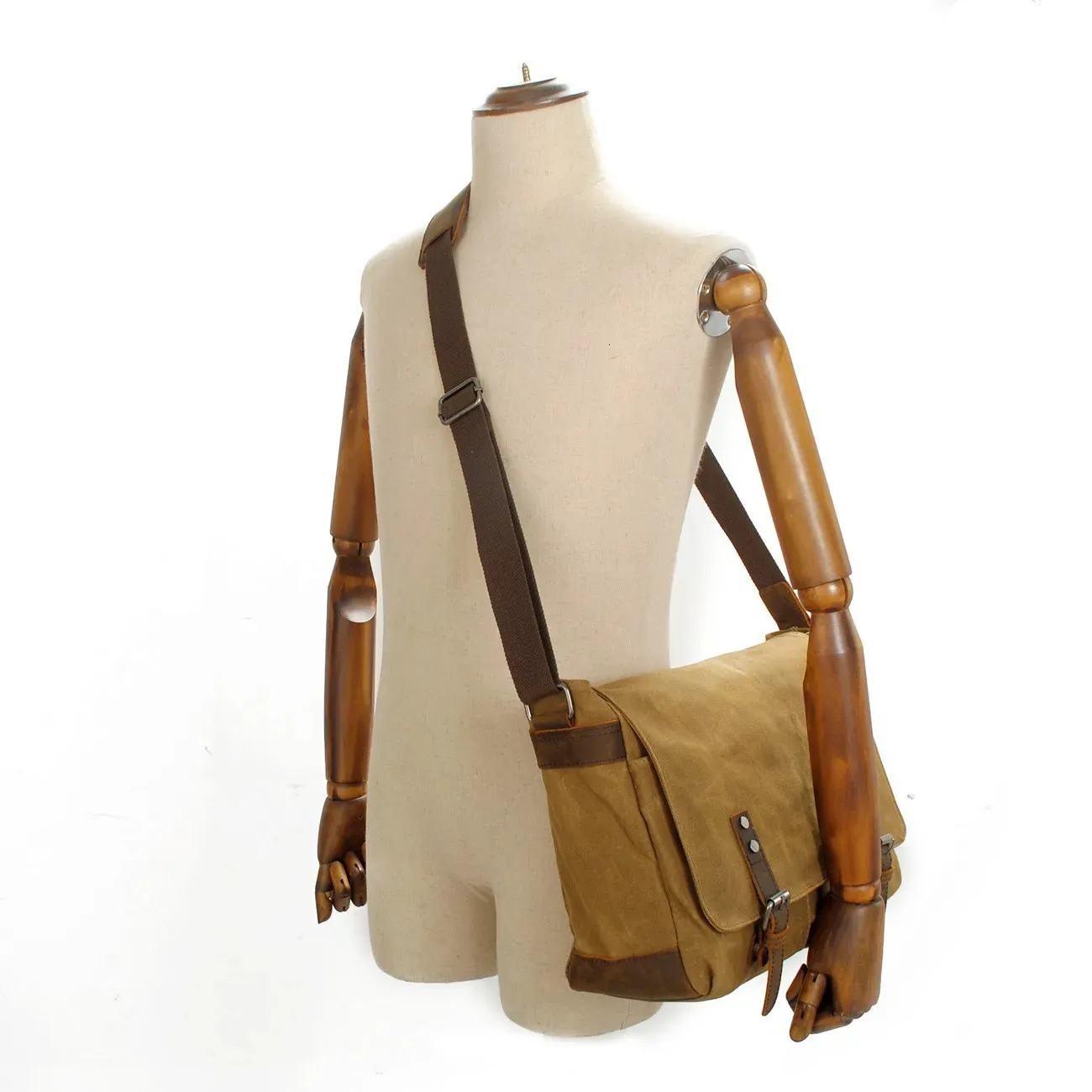 Vintage per uomo Borsa a tracolla in tela oliata da uomo Borsa a tracolla singola Borsa per computer portatile Borsa a tracolla 241115_voghion.com