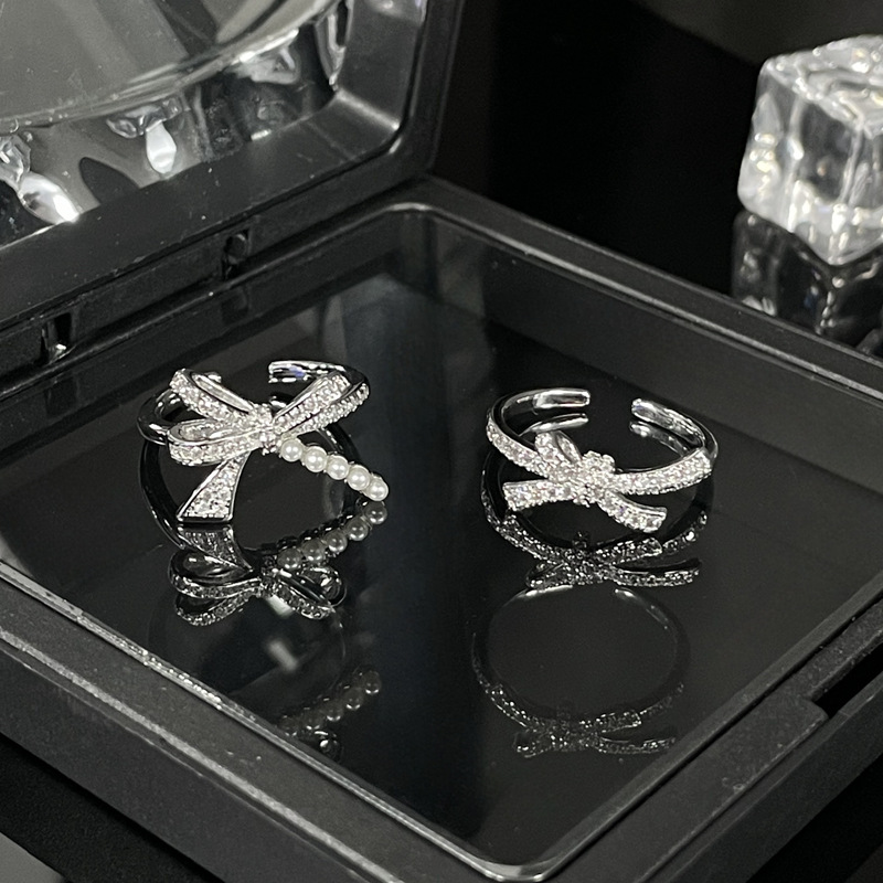 High end Light Luxury Full Diamond Zircon Bow Sweet Cool Open Female Instagram Cold Elegant Elegance Small and Popular_voghion.com