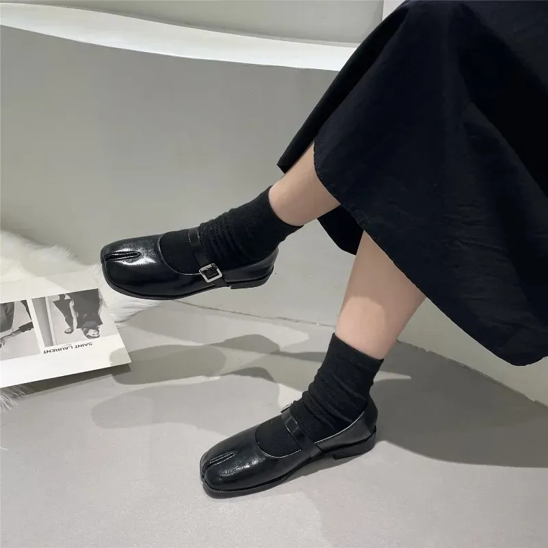 Pantofi cu plată pentru femei, cu un singur cuvânt, cu cataramă, cu vârf despicat, stil japonez Mary Janes, gleznă Bele Tabi Ninja_voghion.com