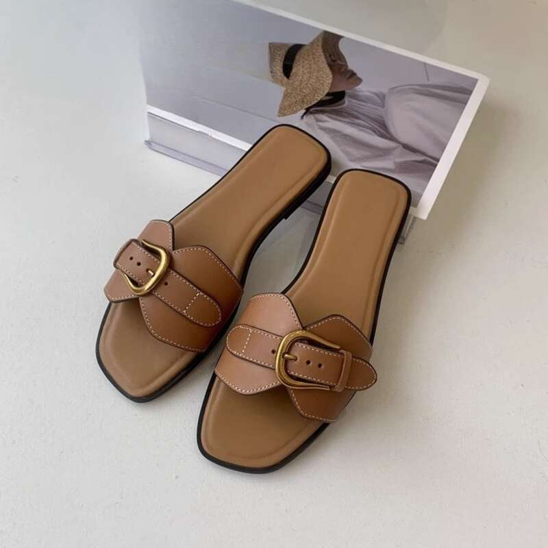 Flache Hausschuhe für Damen im Sommer 2024, neue beliebte Sandalen mit Schnalle für Loafer, lässige Strandschuhe_voghion.com