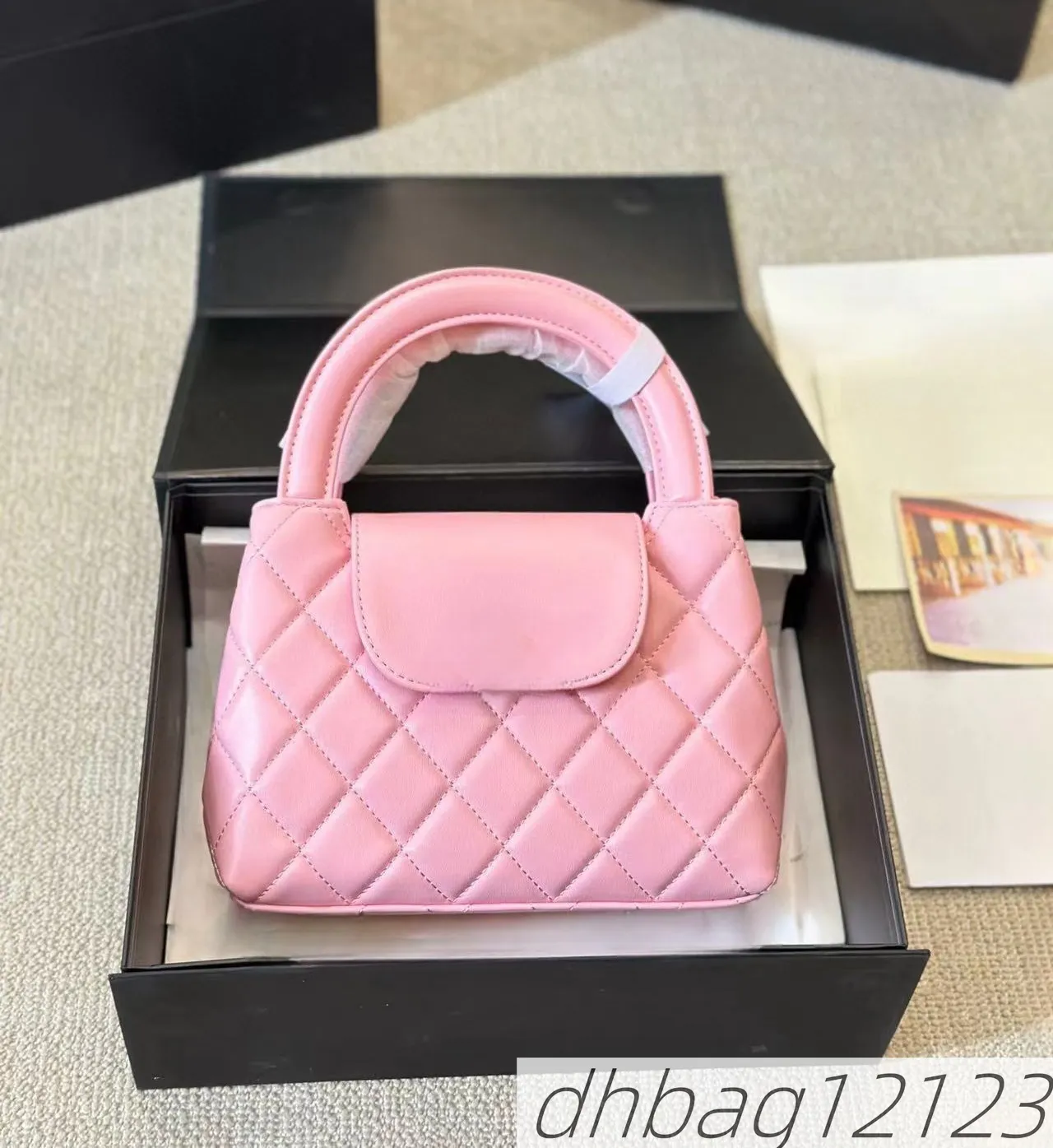 Sac à bandoulière portable en cuir de mouton pour femme, avec grille en métal doré, boucle CC, chaîne matelassée luxueuse_voghion.com