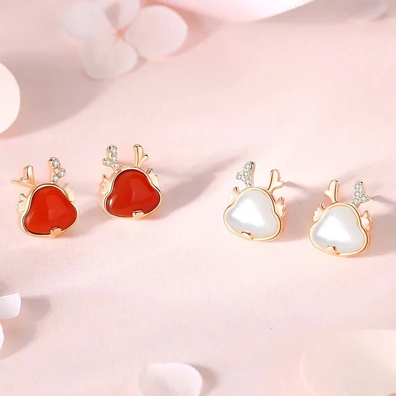 RY Sterling Silber Winziger Elch-Ohrstecker Lässig Einfach Kreativ Niedlich Hirschkopfform Perlmutterfalter Achat Ohrringe Schmuck 240618_voghion.com