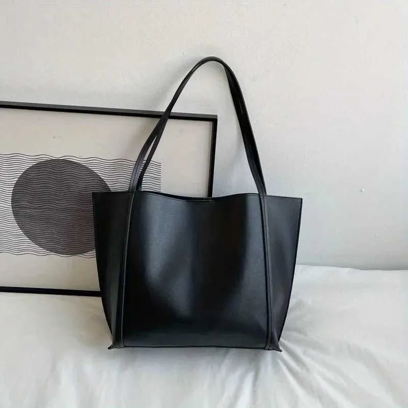 Minimalistische Vintage-Umhängetasche mit großem Fassungsvermögen und einfarbiger EinstecktascheC241104_voghion.com