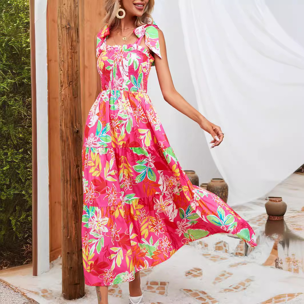 Damenkleid „2024 Summer“ mit Blattmuster und Wickeldesign und Bindeband_voghion.com
