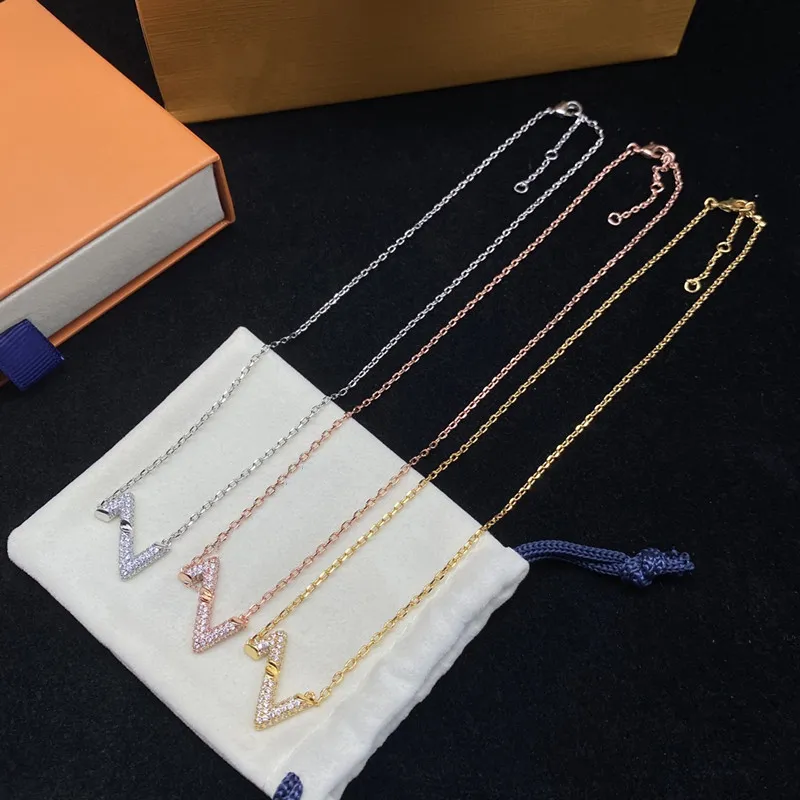 Mit BOX Klassische Titanstahl-Buchstabenkette Designer Damen Gold Silber Halsketten Herren Geschenk Freundin Hochzeit_voghion.com