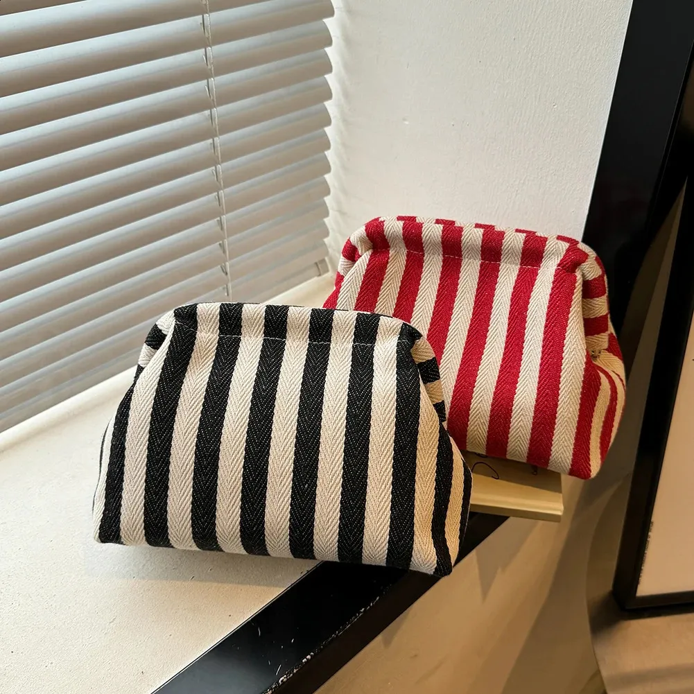 Gehäkelte Canvas-Clutch für Damen, für den Sommer, Strand, gerüschte Wolkentasche, Farbblock, Abendhandtasche für Damen, 240827_voghion.com