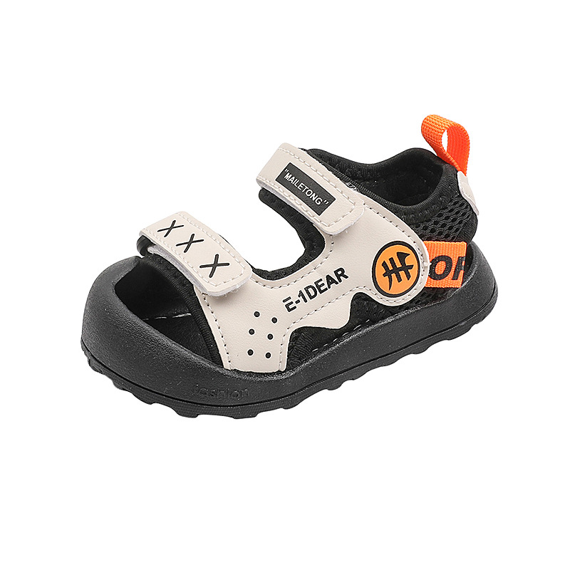 Cartoon Baotou 2023 Summer Boys' Walking Sandals 0-1-3 Year Old Soft Sole Female Baby Shoes 3_voghion.com