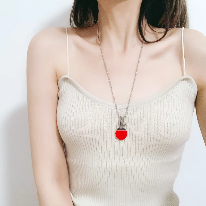 Collier pendentif créatif en acier inoxydable et titane pour raquette de tennis de table_voghion.com