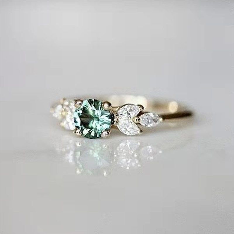 Smaragd-Dia-Ring – stilvoller Verlobungsschmuck für Damen_voghion.com