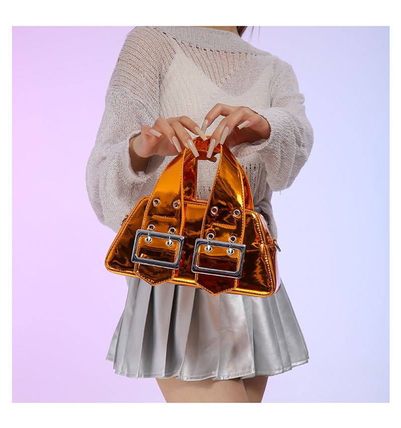 Damen 2024 Neue supermodische tragbare kleine quadratische Tasche Koreanische Ausgabe glänzende Premium strukturierte_voghion.com
