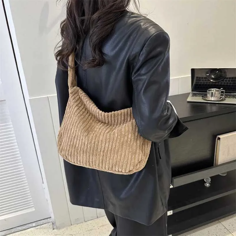 Borsa da designer Design semplice Borsa a tracolla in velluto a coste tinta unita Portafoglio e borsa a mano casual da donna_voghion.com