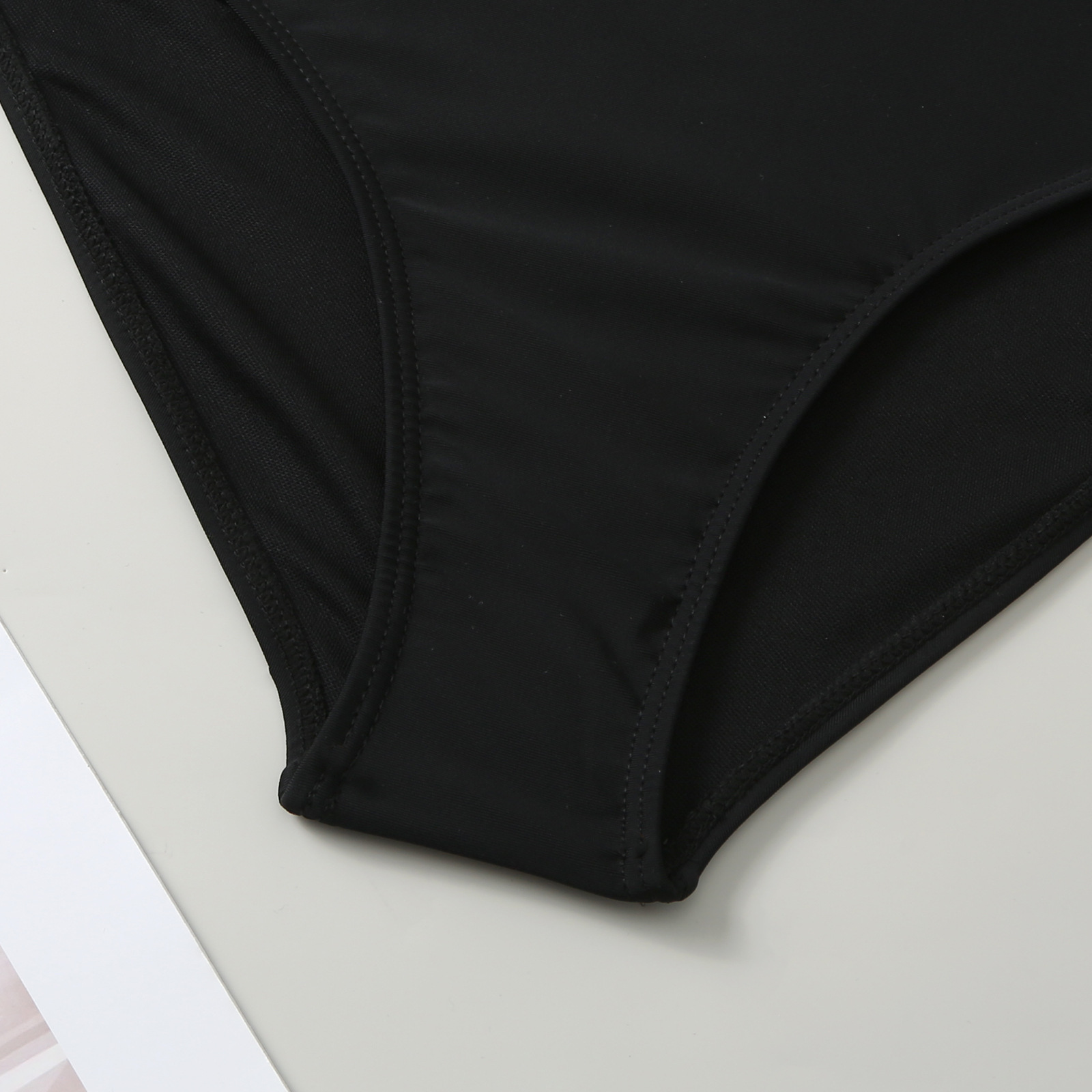 Damenmode, lässig, sexy, Badeanzug, Bikini_voghion.com