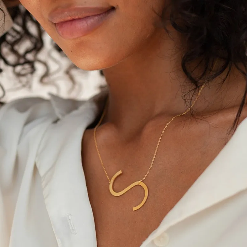 Colliers pendentifs mode collier lettre initiale grand latéral femmes chaîne à maillons pour bijoux cadeau pendentif Sidn22_voghion.com
