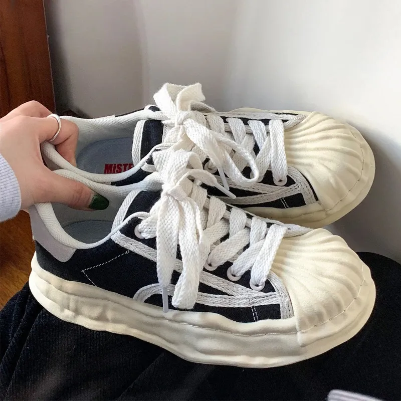 Kore Tarzı Rahat Kadın Basit Koşu Yeni Moda Sonbahar Yükseltilmiş Artış Kabuk Başlı Dissoed Tuval Ayakkabılar_voghion.com