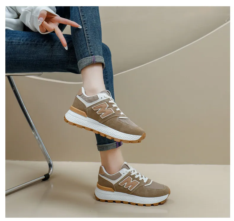 Kostenloser Versand Designer Frauen Männer Outdoor Sneakers Sport Rot Grau Braun Laufschuhe Atmungsaktive Freizeitsport Läufer_voghion.com