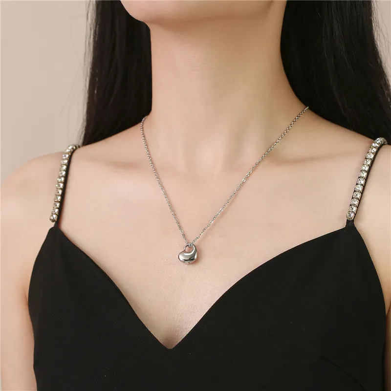 Collier avec pendentif en forme de cœur en forme d'urne en acier inoxydable 316L pour femme, chaîne KOTiK Fashion, couleur noir, or et argent_voghion.com