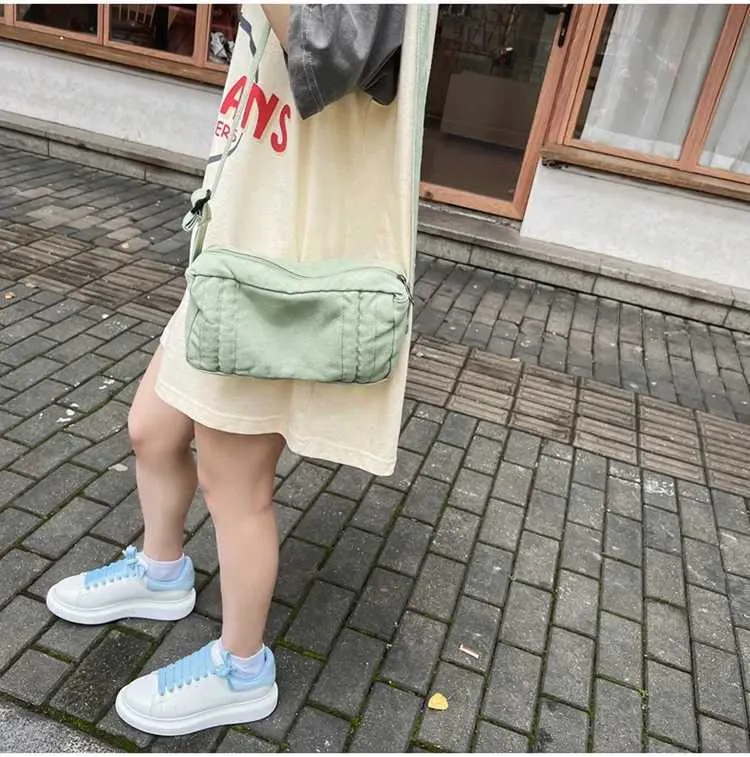 Weibliche 90er Jahre Y2K Canvas Textil Mini Square Umhängetasche für Telefon 2024 stilvolle kleine Größe Stoff Tasche Seite SG Beutel_voghion.com