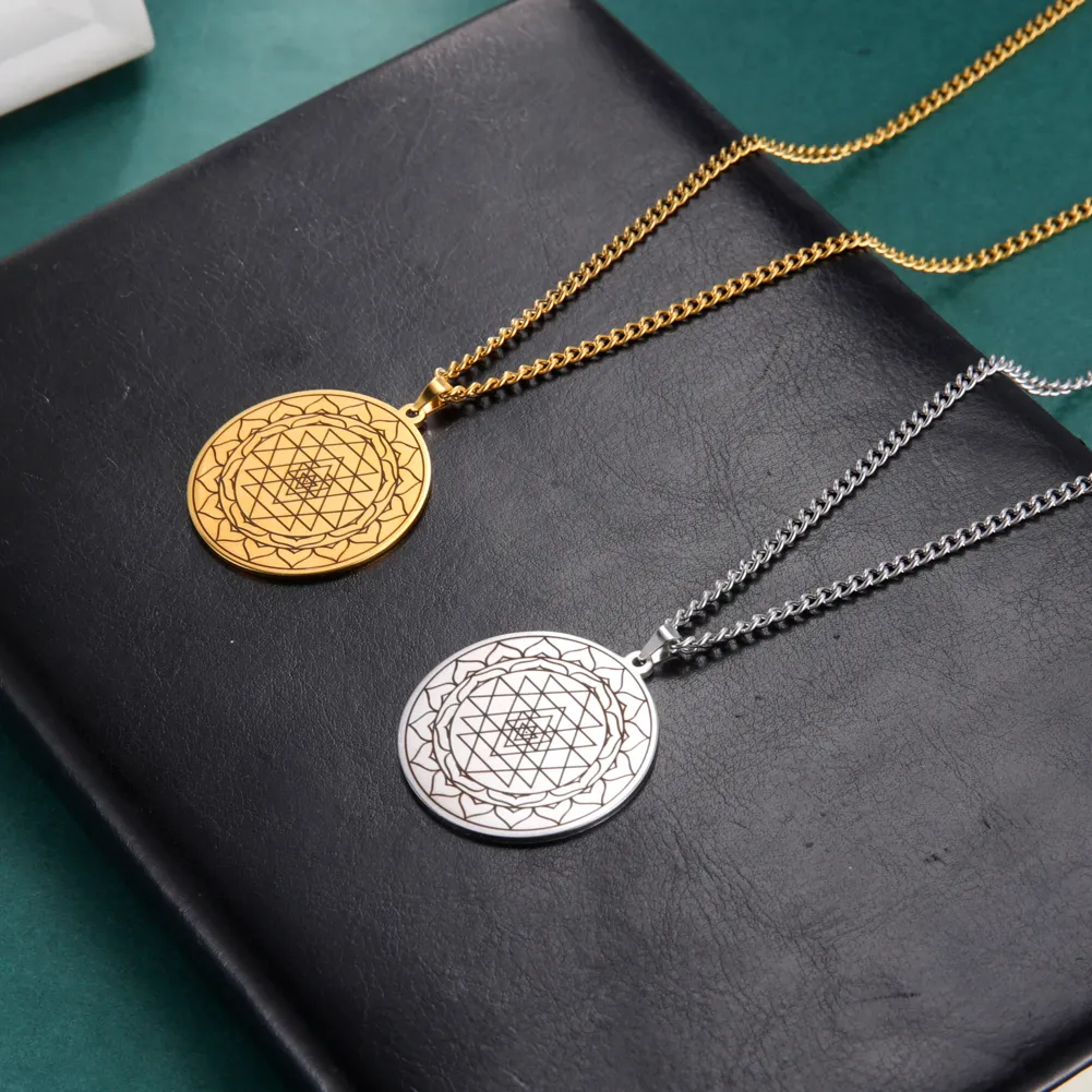 Colliers pendentifs Dawapara Sri Yantra Mandala Collier de géométrie sacrée Énergie des chakras Bijoux spirituels Acier inoxydable_voghion.com