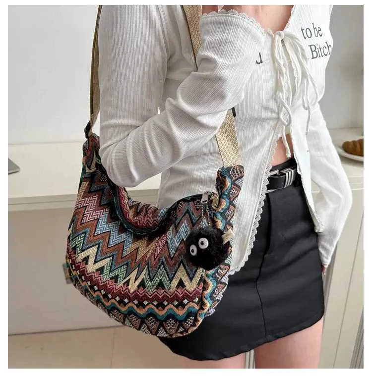 Wave Pattern Design Crossbody for Women New Large Capacity Canvas Shoulder Bag Versatile College Students Dumpgs_voghion.com