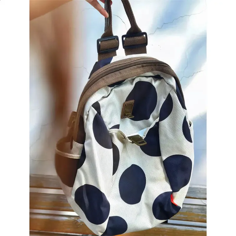 Zaino in corduroy per uomo e donna borsa a tracolla alla moda_voghion.com
