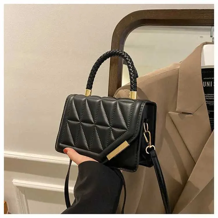 2024 neue Schulter PU-Leder quadratische Damenhandtasche Markendesigner kleine schwarze Umhängetasche Y241121_voghion.com