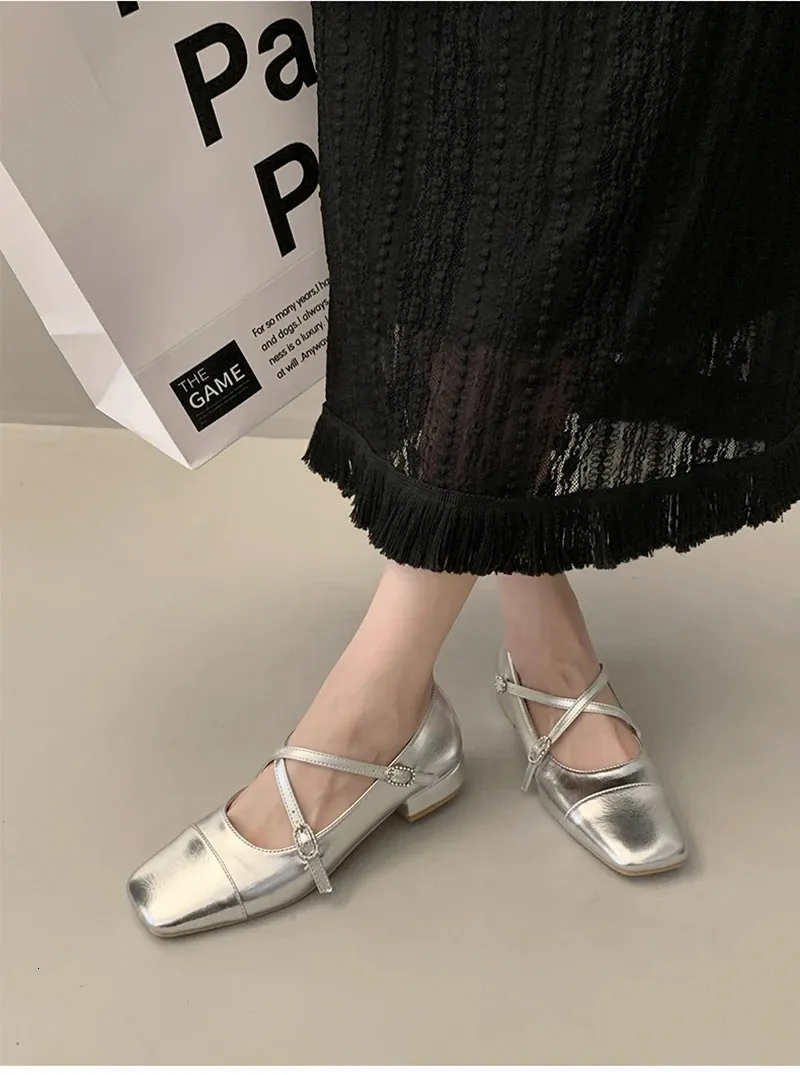 Sapatos femininos primavera outono, calçados da moda com fivela de cristal rasa, estilo de rua, para festa, Mary Jane, 240617_voghion.com