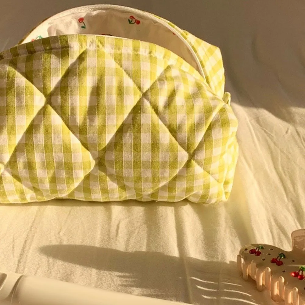 Trousse de toilette de voyage matelassée en coton pour femme, trousse de maquillage portable de grande capacité, motif floral à carreaux roses_voghion.com