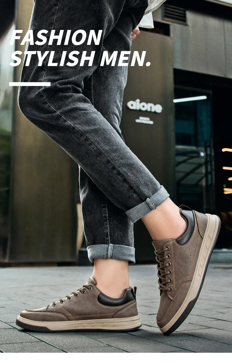 2022 Nuova moda uomo coreano tinta unita casual scarpe con lacci uomo traspirante tela ghiaccio seta panno uomo camminare_voghion.com