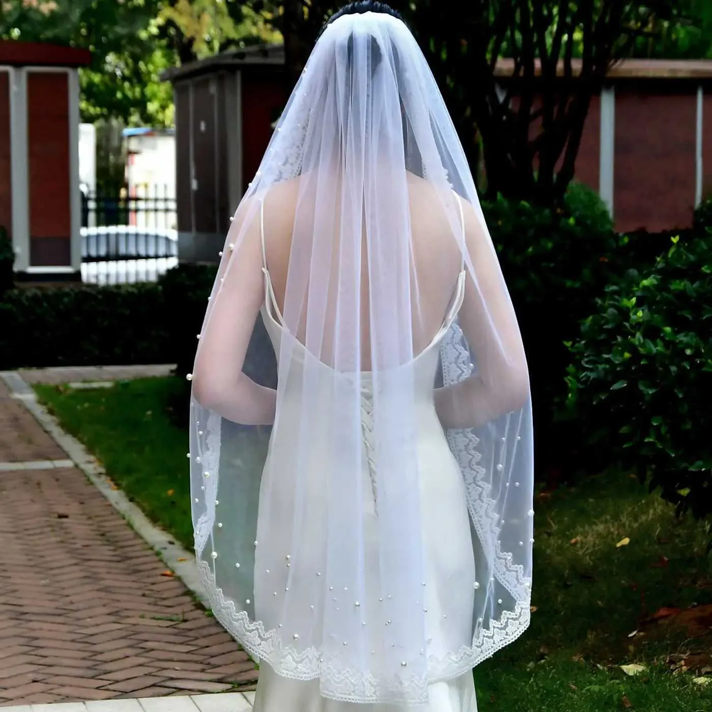 Bijoux V168 Voile Court Perlé Voiles De Mariée Perles 1 Niveau Bout Des Doigts Bordure En Dentelle Mantilla Doux Accessoires De Cheveux De Mariage pour_voghion.com